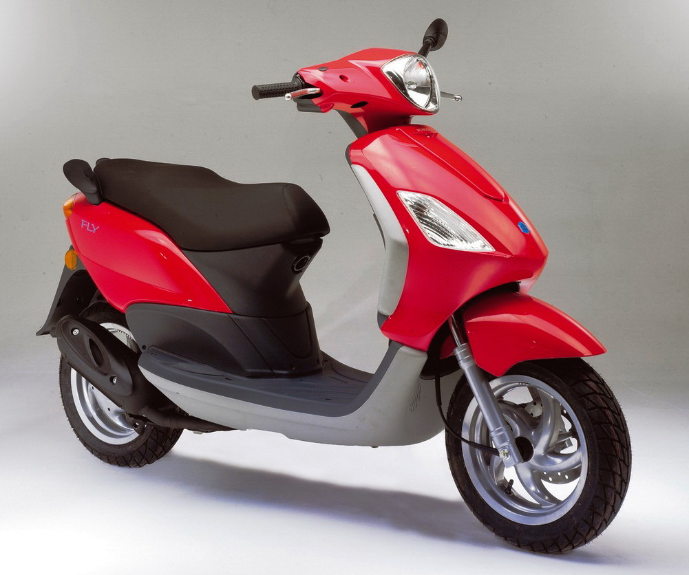 PIAGGIO FLY 50 2T - SCOOTERNET