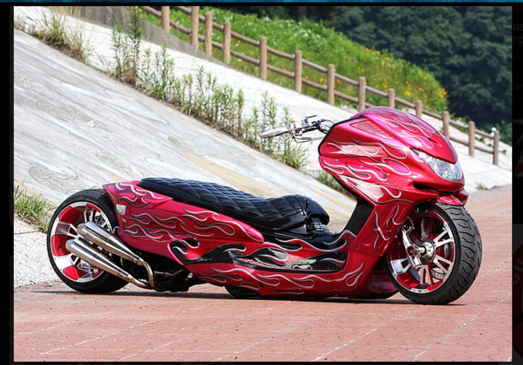 JAPAN CUSTOM SCOOTERS Η υπερβολή