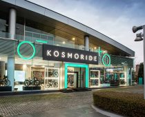 Kosmocar και Kosmoride: Γιορτάζουν το ηλεκτρικό ποδήλατο