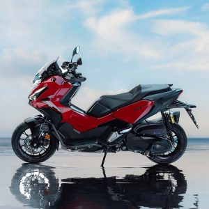 Honda ADV350 2025: Ραφιναρίσματα και βελτιώσεις