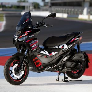 Aprilia SR GT Replica: Στα χρώματα των MotoGP