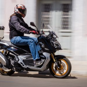 QJMotor ATR 200X, Δοκιμή: Adventure και Mini GT 