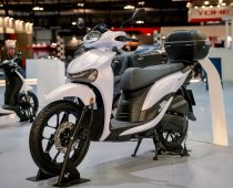 SYM BWT 125: Στην πόλη με στιλ και 16″ τροχό μπροστά