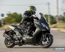 Thrust 300 Explorer GT ABS+TCS, TFT: Πλήρες και μόλις στα 3.995 € 