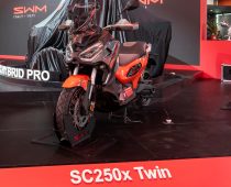 SWM SC250X: Adventure σκούτερ που θυμίζει περισσότερο μοτοσυκλέτα